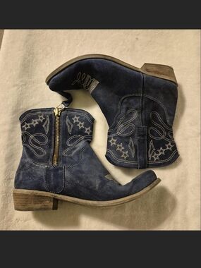 Boutique 9 Navy Suede Western Ankle Booties with Embroidered Star Detail